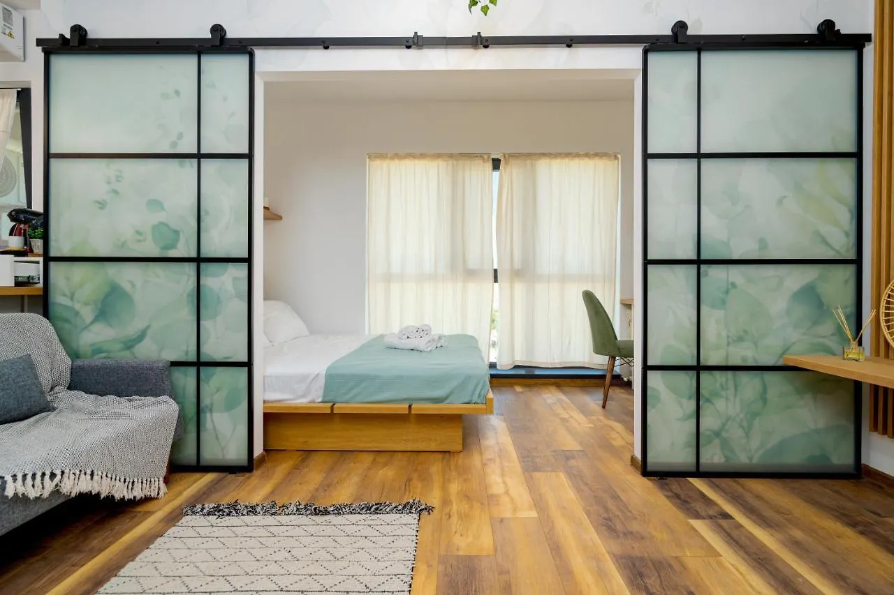 Apartment Botanic Nest Panoramic Studio Bucharest